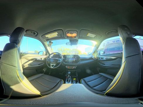 Used 2024 Chevrolet TrailBlazer ACTIV w/ Driver Confidence Package image 33