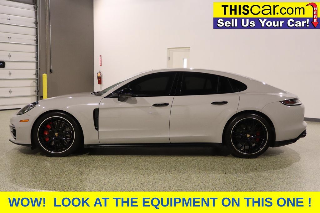Used 2022 Porsche Panamera GTS AWD/4WD image 5