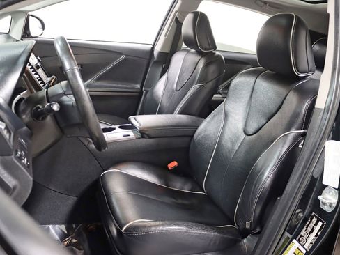 Used 2013 Toyota Venza XLE image 22