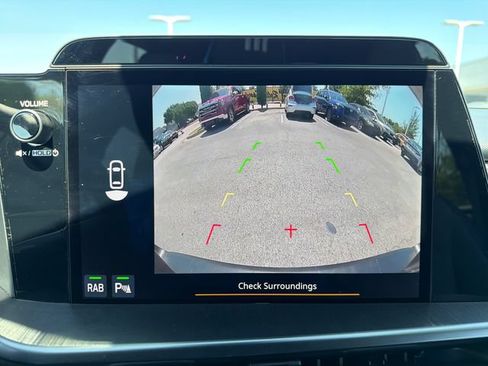 Certified 2026 Subaru Outback Premium AWD/4WD image 13