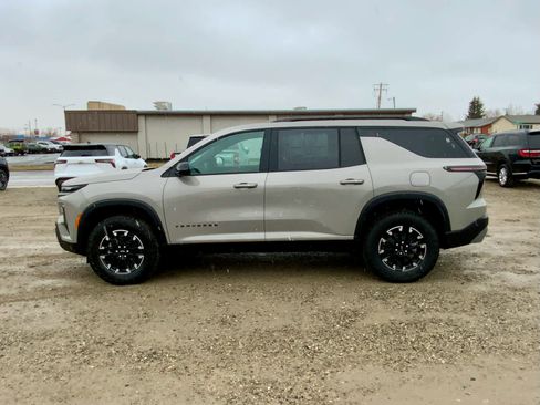 New 2026 Chevrolet Traverse Z71 w/ LPO, Floor Liner Package image 2