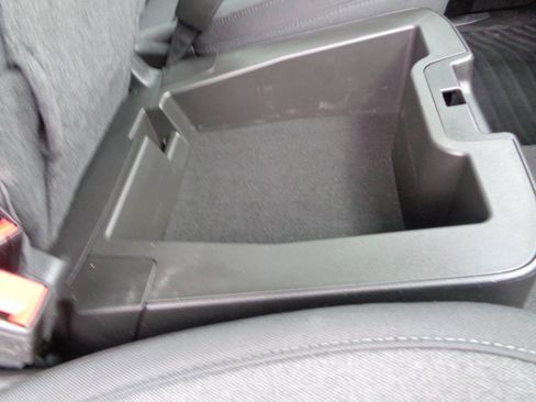 Used 2022 GMC Sierra 2500 SLE w/ SLE Convenience Package image 68