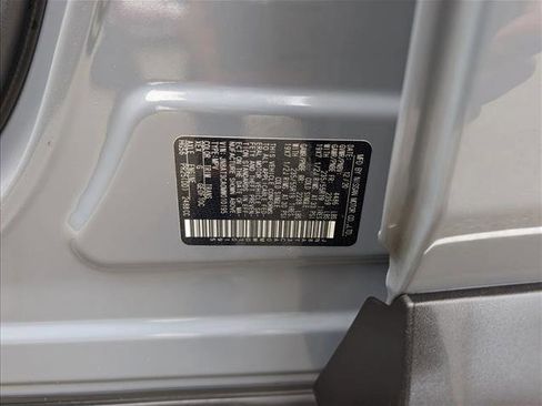 Used 2021 Nissan Rogue SL image 22