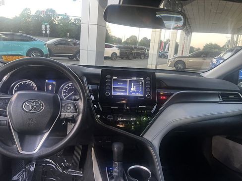Used 2023 Toyota Camry LE FWD image 14