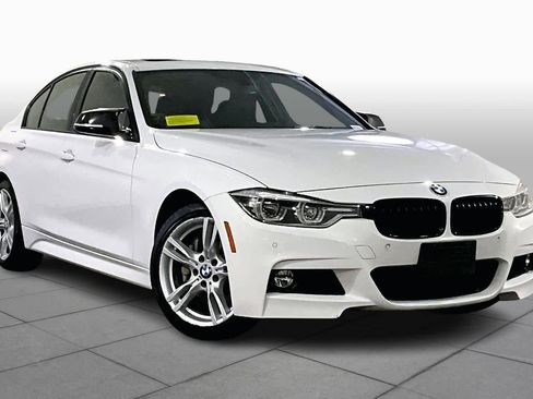 Used 2018 BMW 330i xDrive Sedan w/ M Sport Package image 2