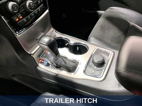 Used 2021 Jeep Grand Cherokee Altitude AWD/4WD image 24