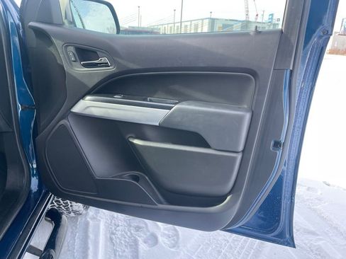 Used 2019 Chevrolet Colorado LT w/ LT Convenience Package image 24