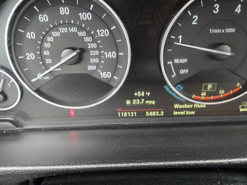 Used 2015 BMW 320i xDrive Sedan image 16