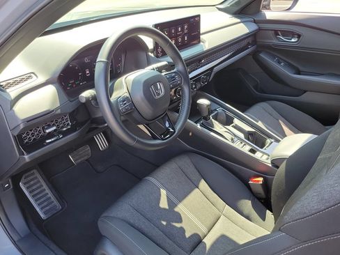 Certified 2023 Honda Accord Sport image 18