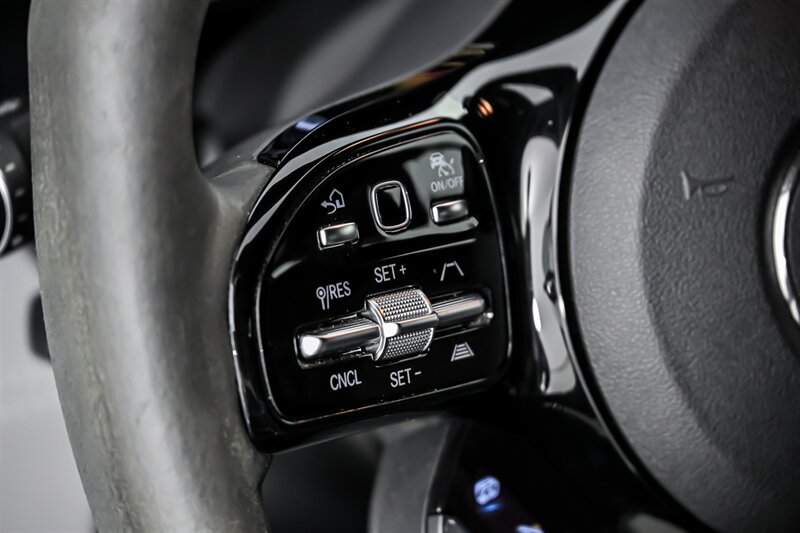 Used 2020 Mercedes-Benz AMG GT C image 23