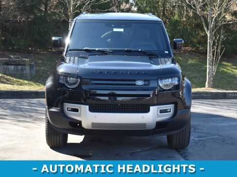 Used 2025 Land Rover Defender 110 S image 2