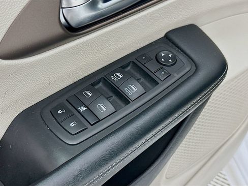 Certified 2023 Chrysler Voyager LX FWD image 26