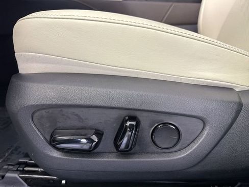 Used 2023 Lexus RX 350 Premium w/ Accessory Package (Z1) image 25