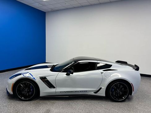 Used 2018 Chevrolet Corvette Z06 w/ Carbon 65 Edition RWD image 8
