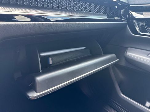 Used 2025 Honda CR-V EX-L image 38