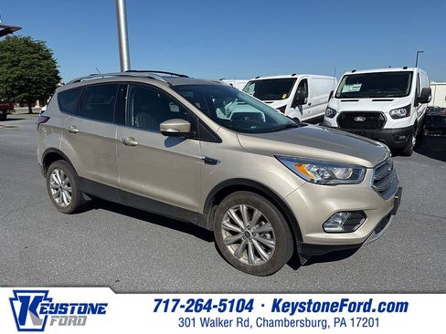 Used 2017 Ford Escape Titanium AWD/4WD image 1