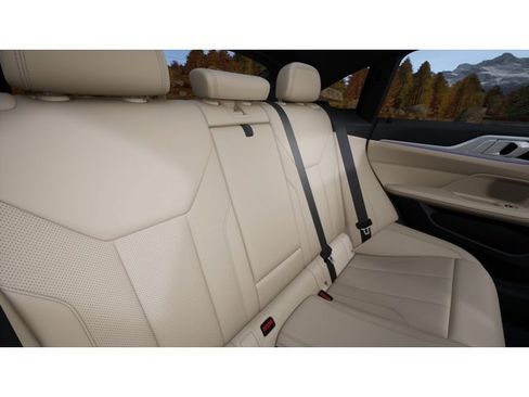 New 2026 BMW i4 eDrive40 image 12