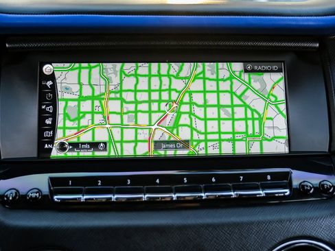 Used 2021 Rolls-Royce Cullinan AWD/4WD image 16