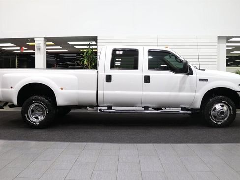 Used 2001 Ford F350 Lariat image 5