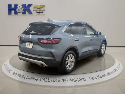 Used 2023 Ford Escape Active FWD image 6