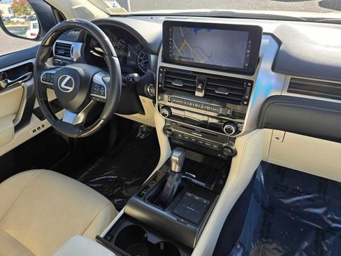Certified 2023 Lexus GX 460 Premium image 10