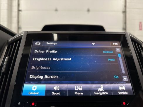 Used 2022 Subaru Crosstrek Hybrid w/ Moonroof Package w/Navigation image 35