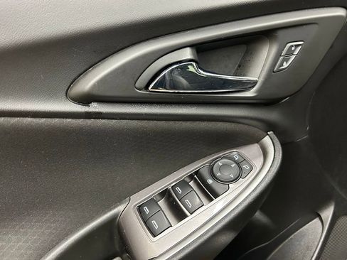 Used 2020 Chevrolet Malibu LS image 26