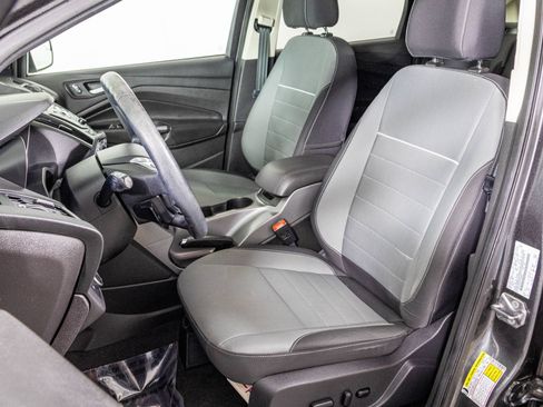 Used 2015 Ford Escape SE FWD image 19