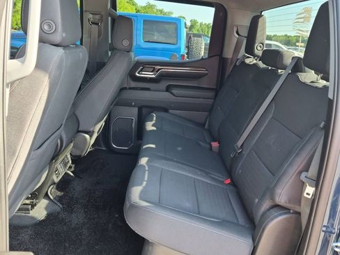 Used 2023 Chevrolet Silverado 1500 LT AWD/4WD image 11