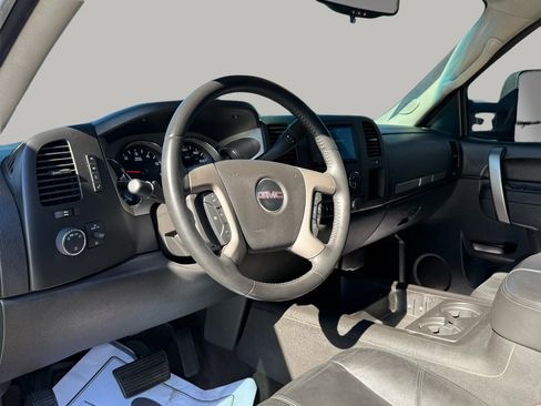 Used 2013 GMC Sierra 1500 SLE image 10