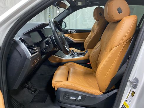 Used 2023 BMW X5 xDrive40i w/ Premium Package image 14