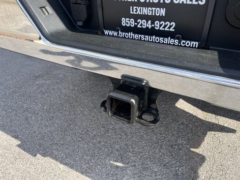 Used 2024 Chevrolet Silverado 2500 LT image 6