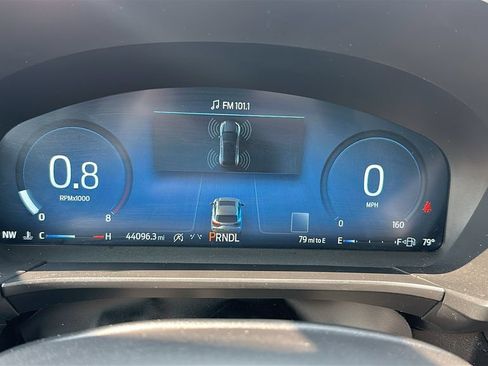 Used 2024 Ford Escape Platinum AWD/4WD image 19