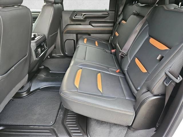Used 2024 GMC Sierra 2500 AT4 w/ AT4 Premium Plus Package AWD/4WD image 18