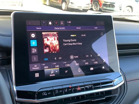 Used 2025 Jeep Compass Trailhawk w/ Trailer Tow Group image 21