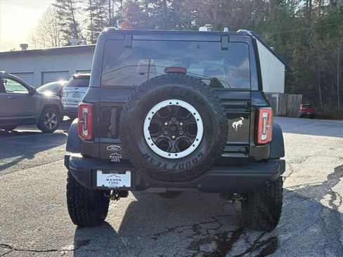 New 2025 Ford Bronco Badlands image 4