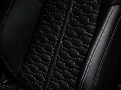 Used 2025 Audi RS 6 performance image 38