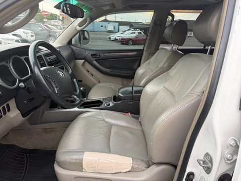 Used 2004 Toyota 4Runner Limited AWD/4WD image 17