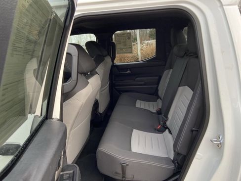 Used 2025 Toyota Tacoma SR5 image 49