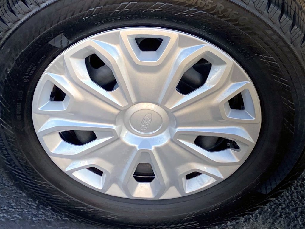 Used 2024 Ford E-Transit Low Roof RWD image 27