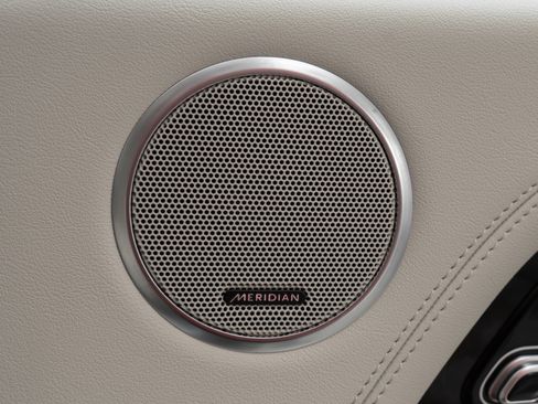 Used 2022 Land Rover Range Rover Westminster Edition image 27