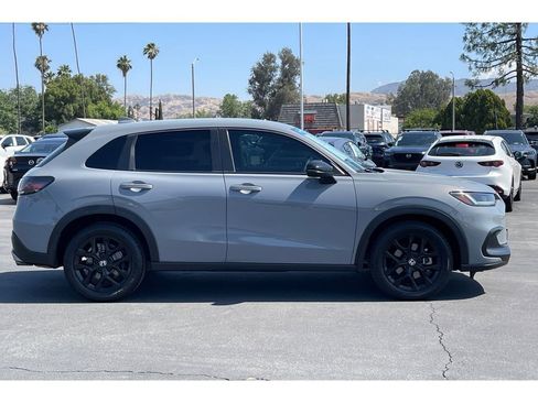 Certified 2024 Honda HR-V Sport image 7