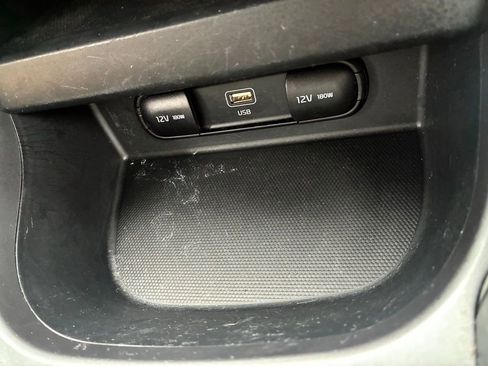 Used 2024 Kia Seltos LX image 31