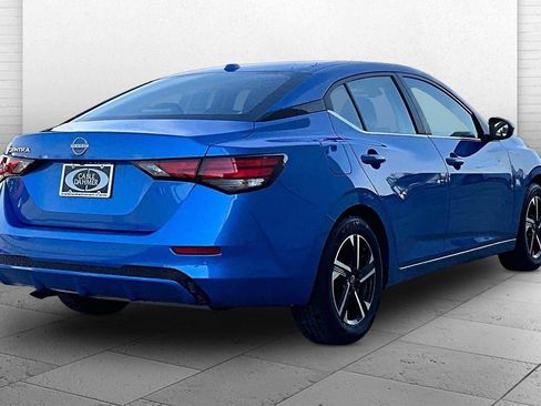 Used 2025 Nissan Sentra SV image 13