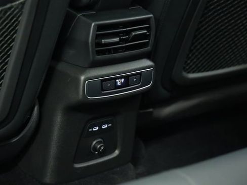 Used 2023 Audi Q4 e-tron Premium Plus w/ Premium Plus image 35