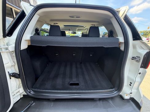 Used 2021 Ford EcoSport SE FWD image 18
