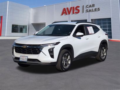 Used 2025 Chevrolet Trax LT w/ LT Convenience Package