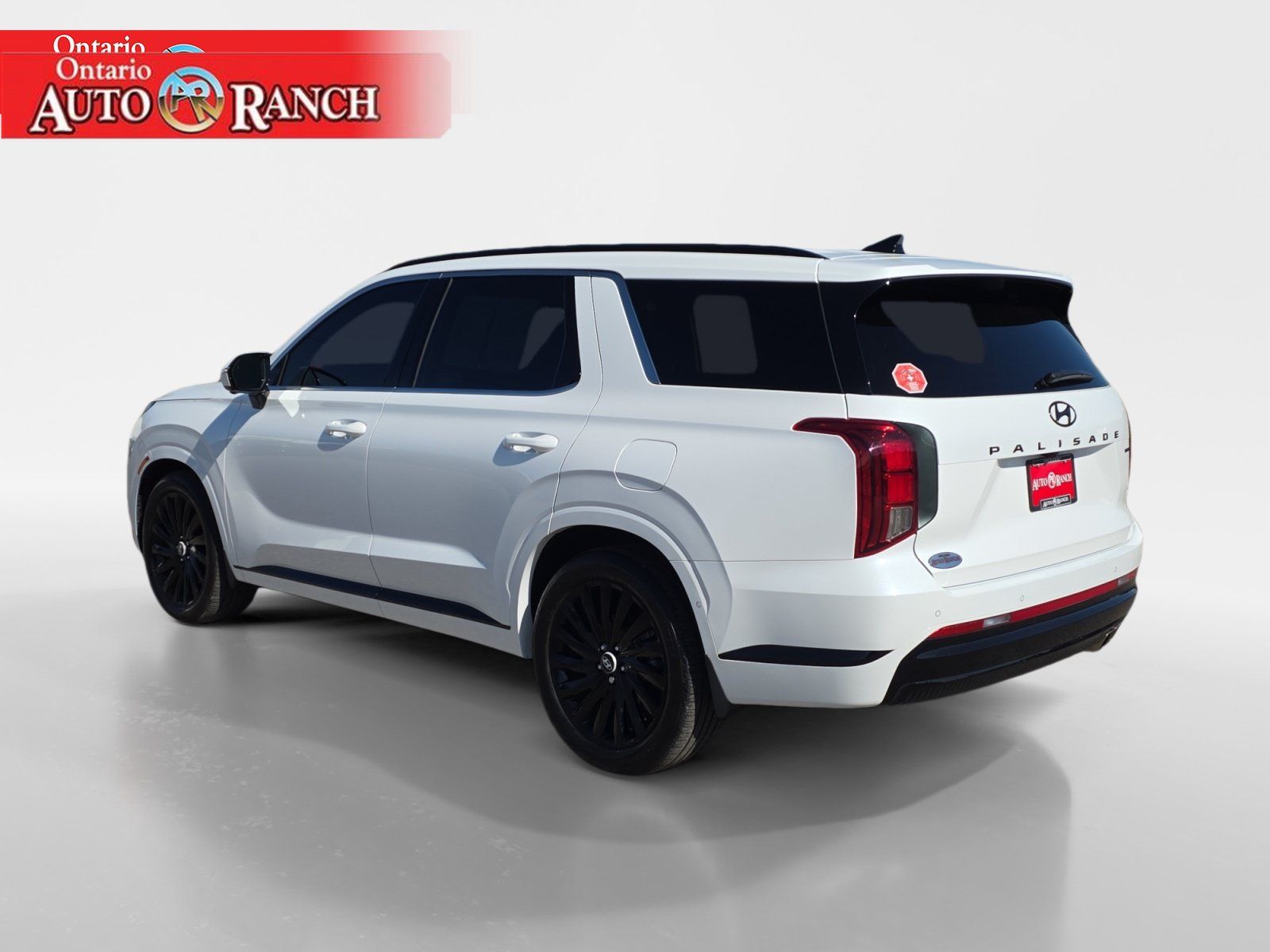 Used 2025 Hyundai Palisade Calligraphy AWD/4WD image 3