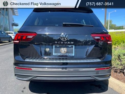 Used 2024 Volkswagen Tiguan Wolfsburg Edition FWD image 10