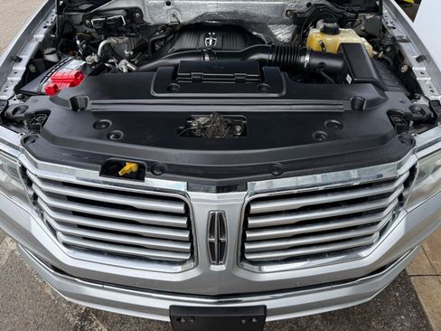 Used 2015 Lincoln Navigator L Base w/ Equipment Group 101A Reserve image 46